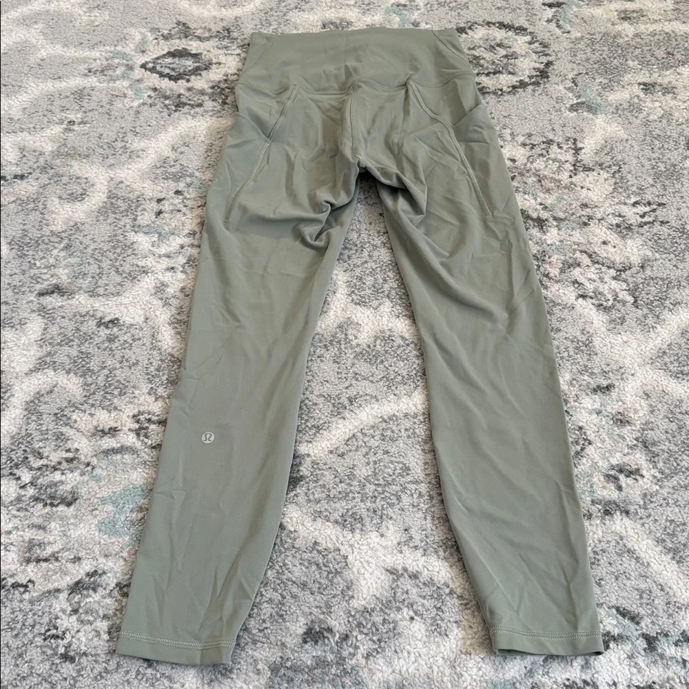 Lululemon Wunder Train High-Rise Tight with Pockets 25